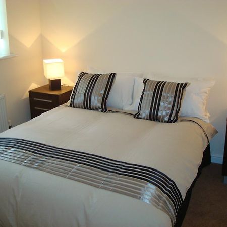 At Home In The City Serviced Apartments Newport Εξωτερικό φωτογραφία