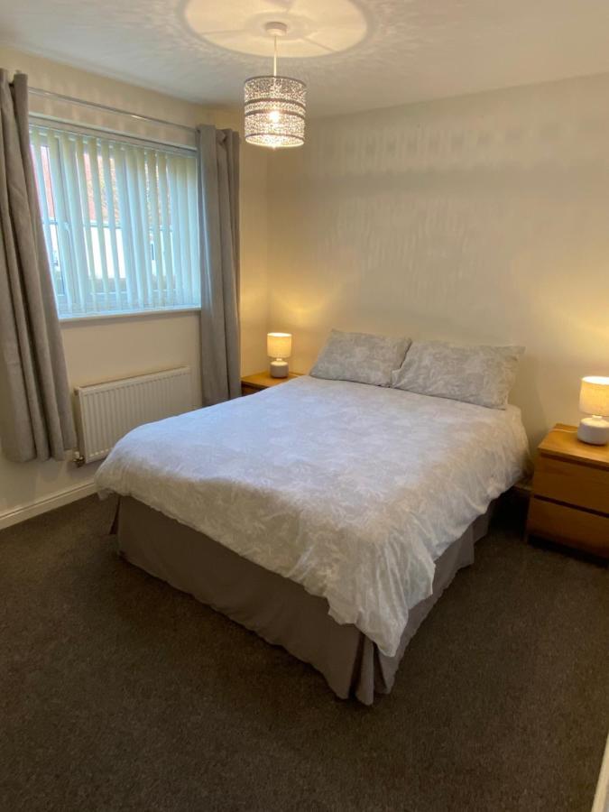 At Home In The City Serviced Apartments Newport Εξωτερικό φωτογραφία